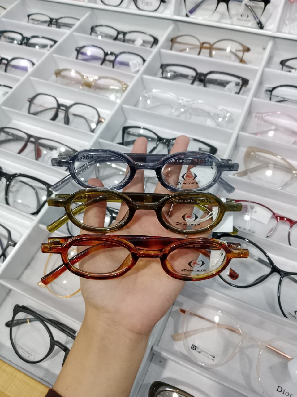 ZONA OPTIK
